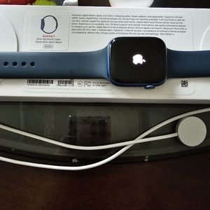 Apple Series 7 45 mm watch